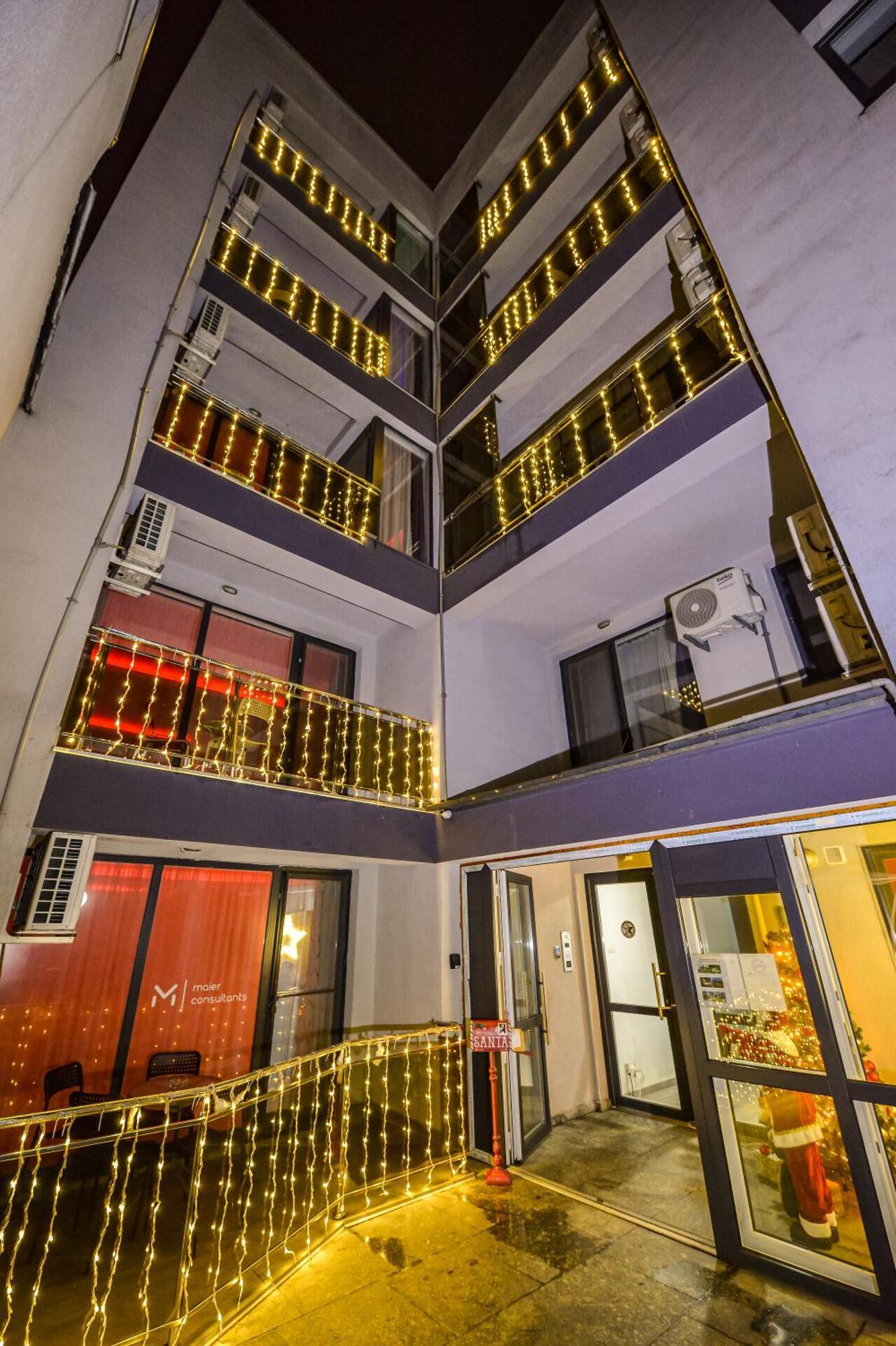 Ben Yehuda - Shabbat Friendly Apartments Bucareste Exterior foto