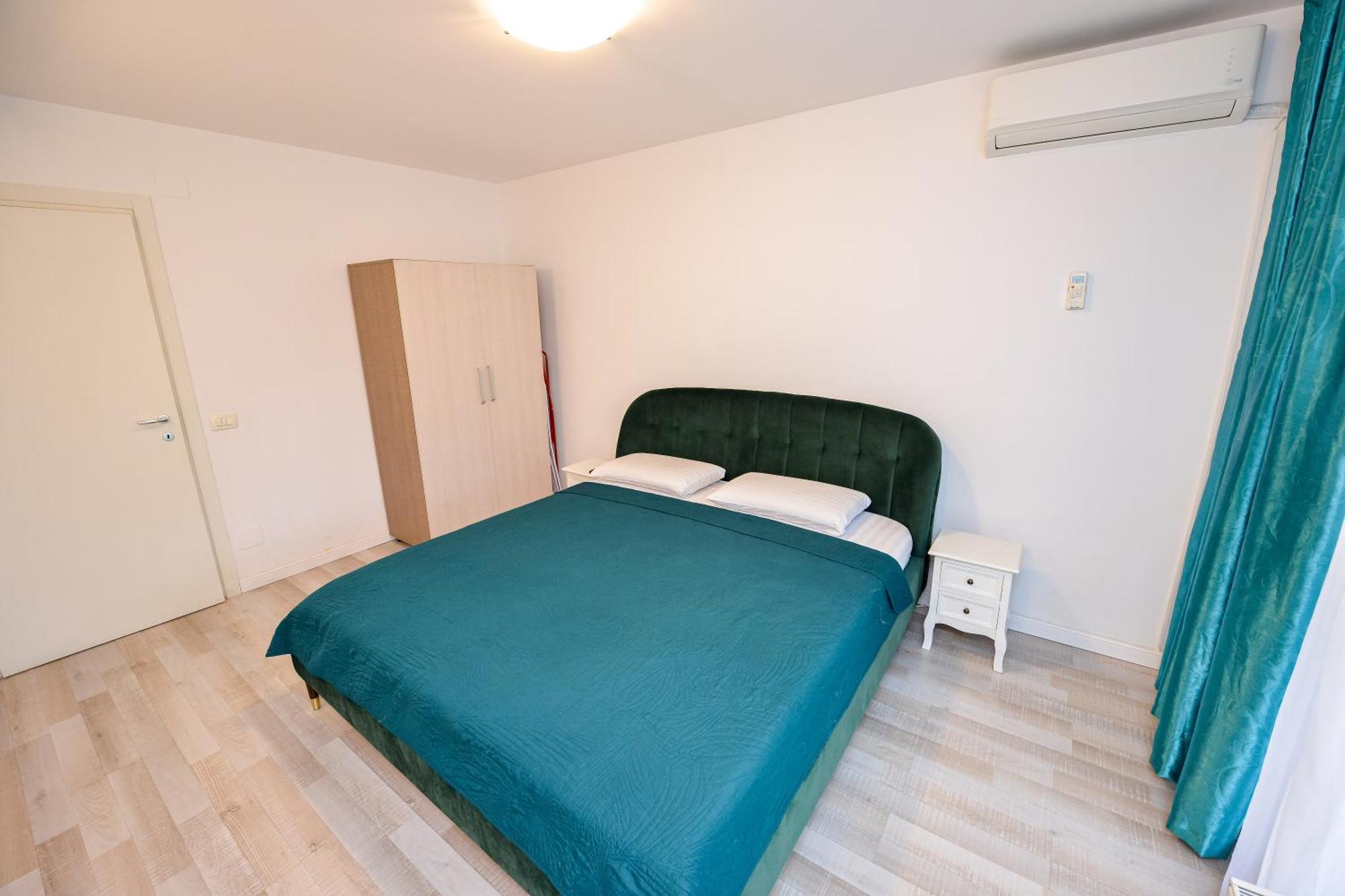 Ben Yehuda - Shabbat Friendly Apartments Bucareste Exterior foto